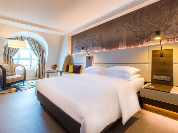 Radisson Blu Hotel, Antwerp City Centre : photo 1 de la chambre chambre premium 