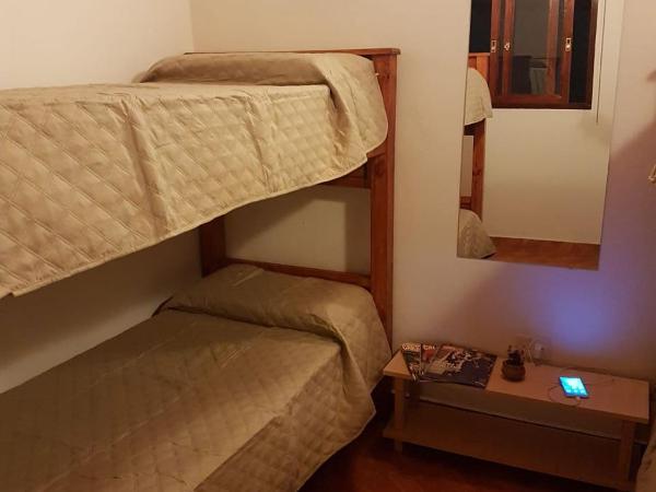 Accueillant Auberge Salta : photo 4 de la chambre lit superposé dans dortoir mixte