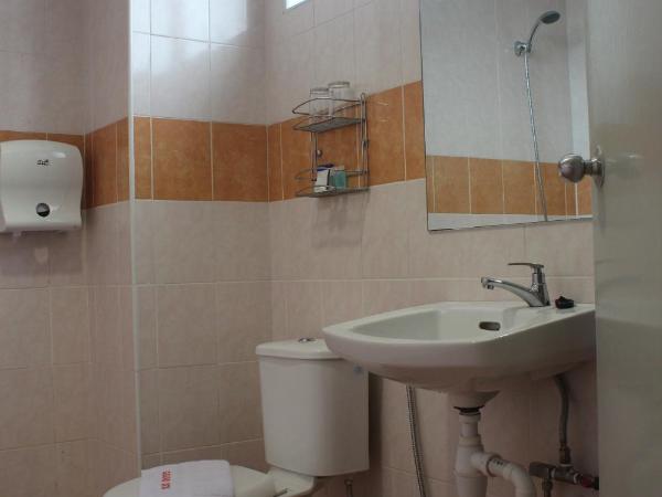 Grand Inn Hotel - Macalister Road : photo 8 de la chambre chambre double standard