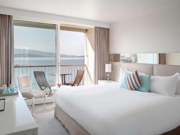 Sofitel Golfe d'Ajaccio Thalassa Sea & Spa : photo 2 de la chambre chambre classique avec balcon - vue sur mer