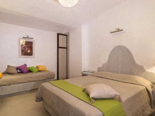 Hotel Sunrise : photo 1 de la chambre chambre triple