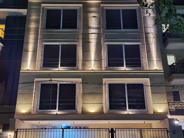 ROSASTAYS Gurugram Golf Course : photo 1 de la chambre chambre deluxe double ou lits jumeaux