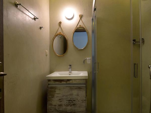 Locandiera : photo 7 de la chambre chambre deluxe double ou lits jumeaux