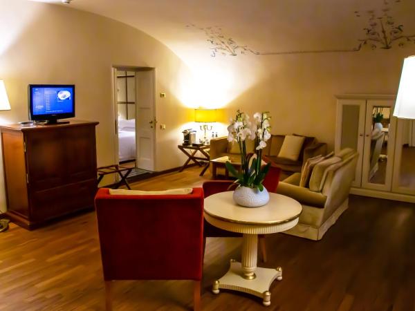 Golden Tower Hotel & Spa : photo 6 de la chambre suite