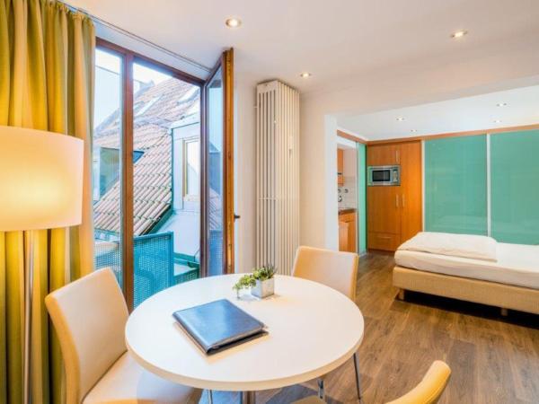 Hotel Am Nockherberg : photo 2 de la chambre appartement