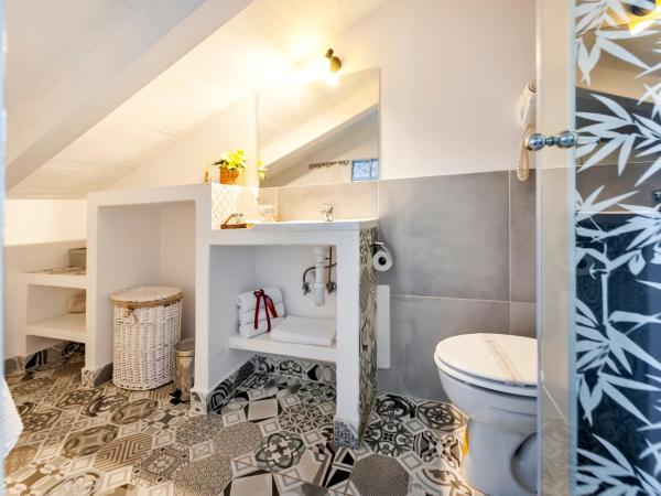 Villa Milli B&B : photo 5 de la chambre studio avec terrasse