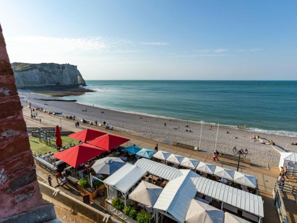 Hotel Le Rayon Vert : photo 7 de la chambre chambre double avec baignoire spa - vue sur mer - troisième Étage