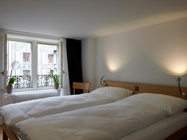 Hotel Lestelle - self check-in : photo 7 de la chambre chambre lit king-size supérieure