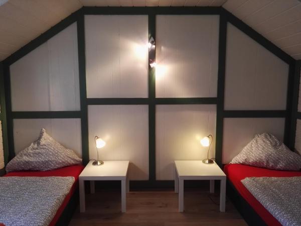 HOME at FRIENDS - City - Zu Hause bei Freunden : photo 10 de la chambre appartement standard