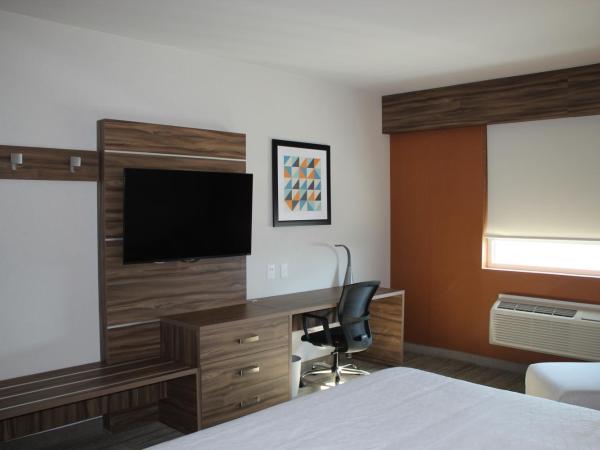 Holiday Inn Express - Monterrey - Fundidora, an IHG Hotel : photo 2 de la chambre chambre lit king-size standard