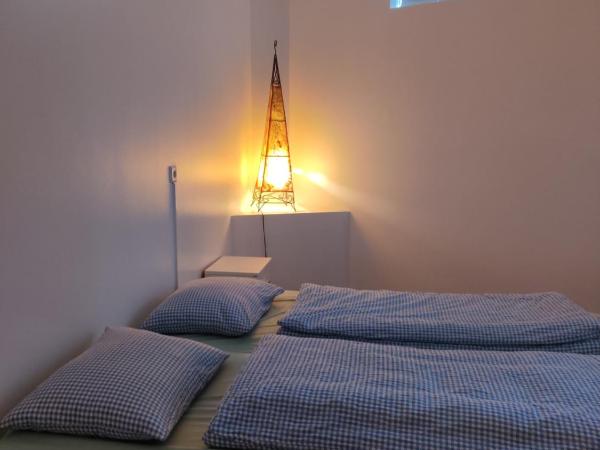 SM Hostel : photo 1 de la chambre chambre double ou lits jumeaux