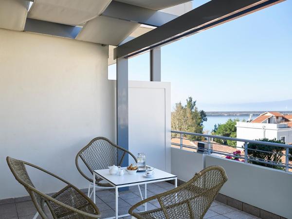 Pharae Palace : photo 4 de la chambre chambre familiale