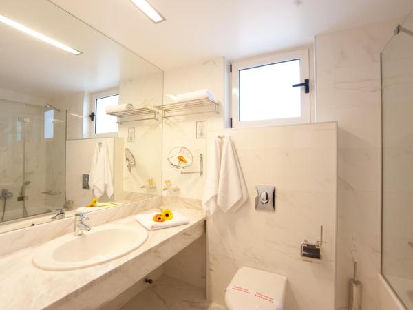 Pharae Palace : photo 6 de la chambre suite junior - vue sur mer