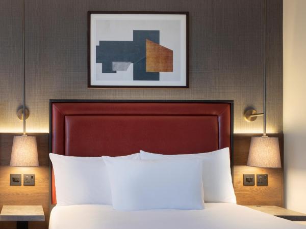 Leonardo Royal Hotel Birmingham : photo 1 de la chambre chambre lit king-size supérieure