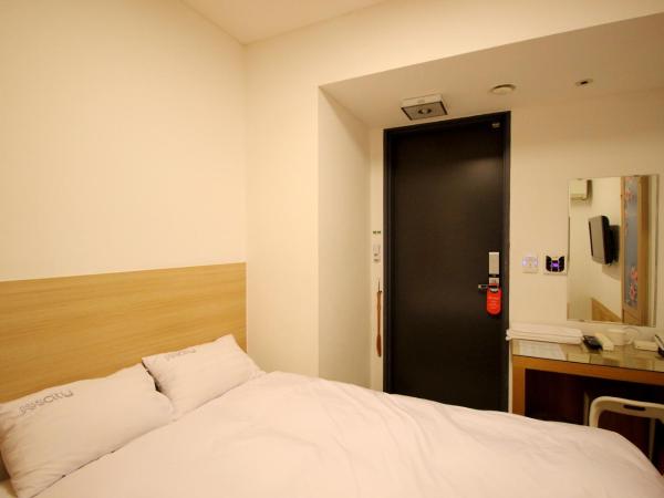 Hotel Irene City : photo 4 de la chambre chambre double sans fenêtre