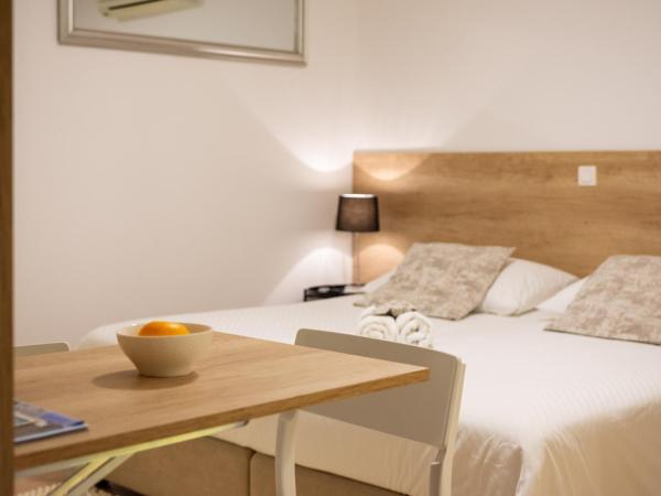 Apartments & Rooms Buble : photo 2 de la chambre studio avec balcon