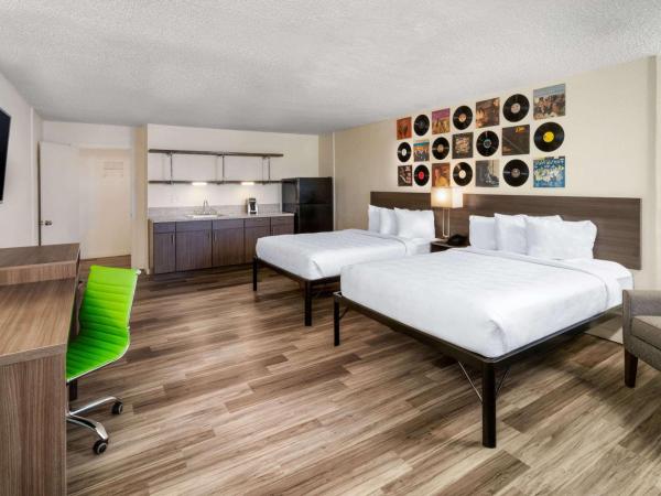 Hillside Crossing Nashville a Ramada by Wyndham : photo 1 de la chambre chambre double avec 2 lits doubles - non-fumeurs