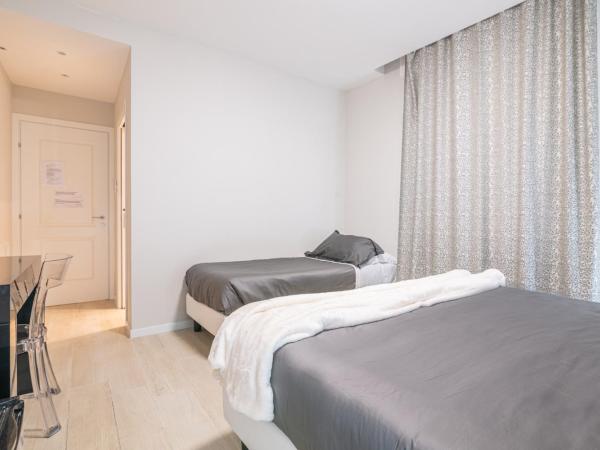 B&B La Stella : photo 4 de la chambre chambre triple avec salle de bains privative