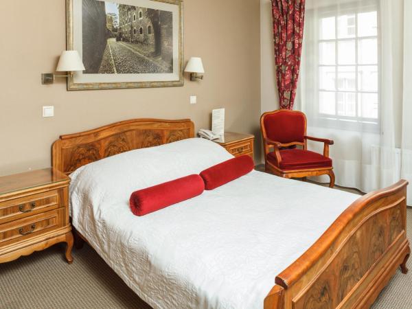 Hotel Czarna Róża : photo 4 de la chambre chambre double