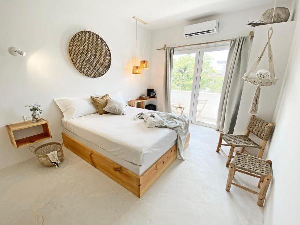 Casa Alkimia Town : photo 2 de la chambre chambre double avec balcon