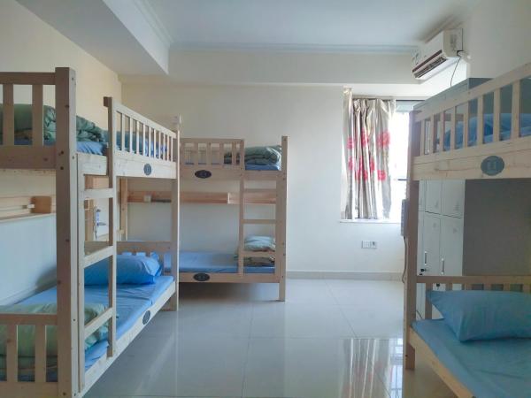 都市小憩青旅 : photo 4 de la chambre lit dans dortoir pour hommes