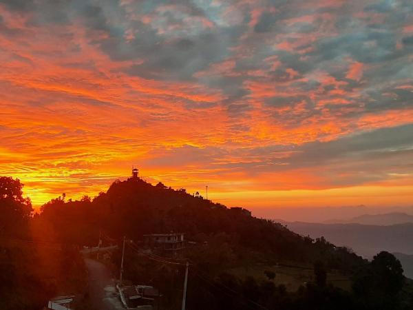 Dulcify cottage sarangkot : photo 3 de la chambre suite avec vue sur lac