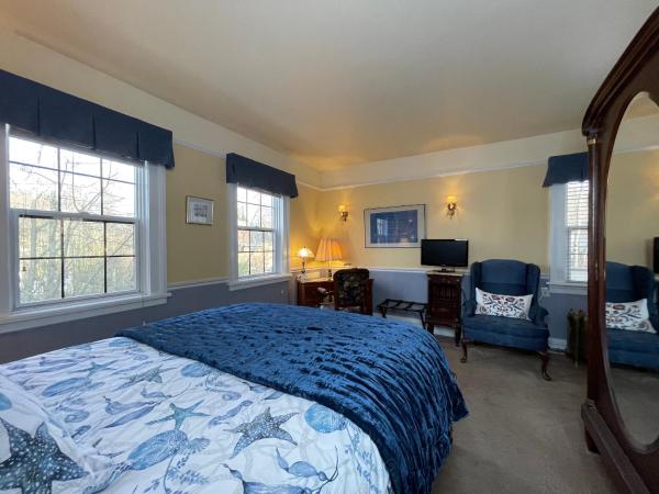 Cecil Bacon Manor : photo 2 de la chambre chambre supérieure lit queen-size