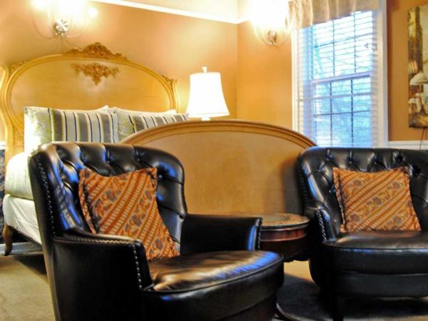 Cecil Bacon Manor : photo 2 de la chambre chambre supérieure lit queen-size