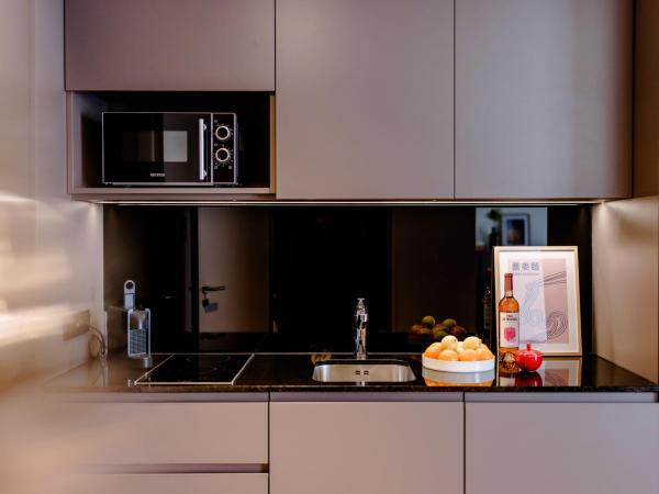 THE FLAG Meiller Gärten : photo 3 de la chambre studio