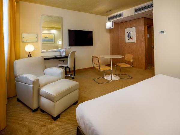 Crowne Plaza Padova, an IHG Hotel : photo 3 de la chambre suite junior lit king-size