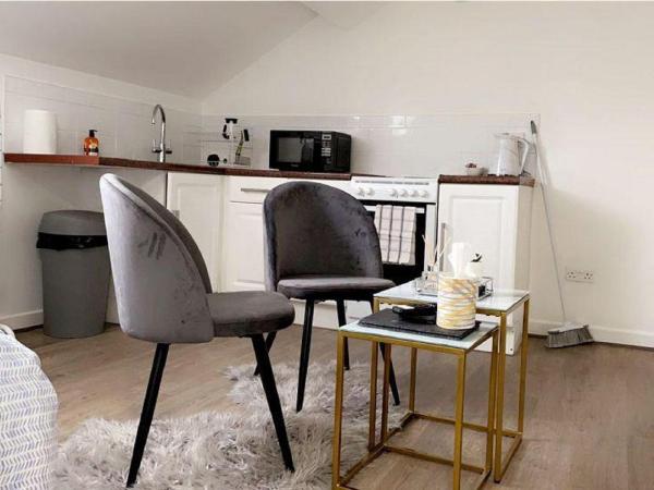 CityNights Studios with Free Parking : photo 3 de la chambre studio double deluxe