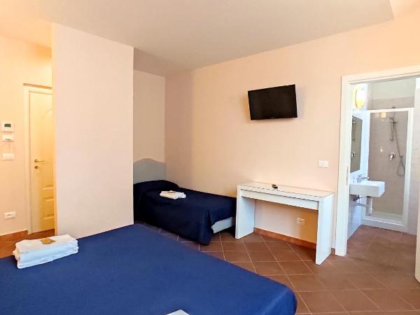 Hotel Rita Major : photo 3 de la chambre chambre triple confort