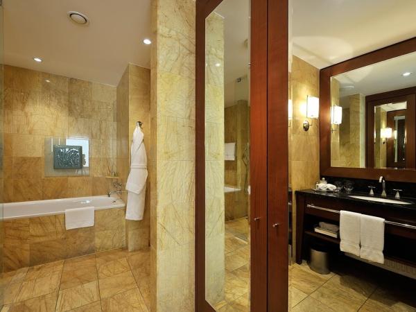 Regent Warsaw Hotel : photo 3 de la chambre chambre lits jumeaux deluxe