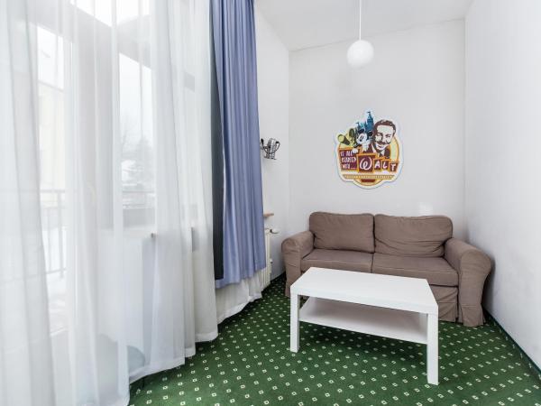 Willa Excelsior : photo 3 de la chambre chambre quadruple avec salle de bains privative