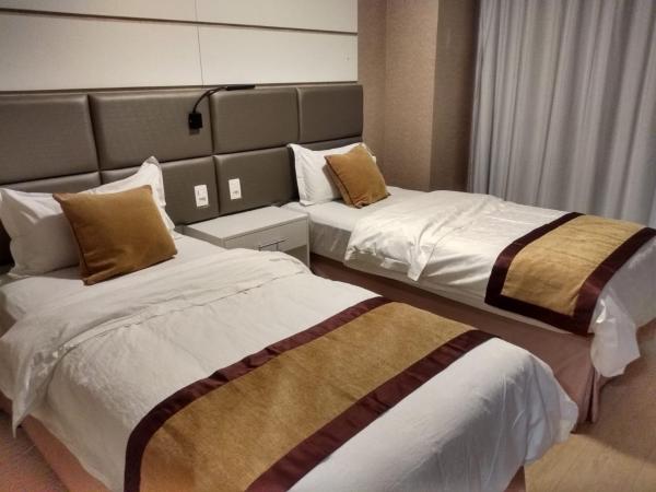 Hotel Global Grupos : photo 2 de la chambre chambre lits jumeaux deluxe