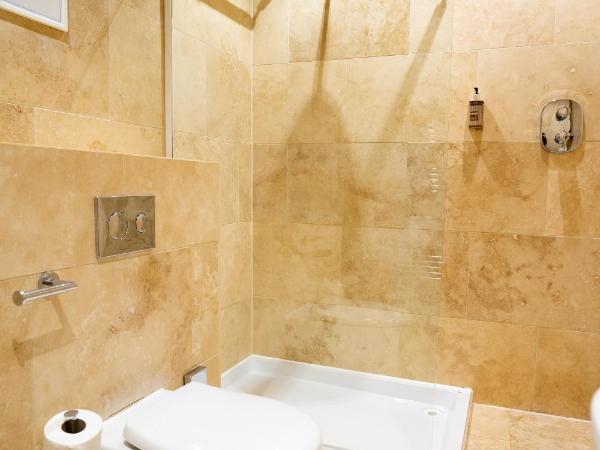 The Bear & Swan : photo 4 de la chambre chambre lit king-size