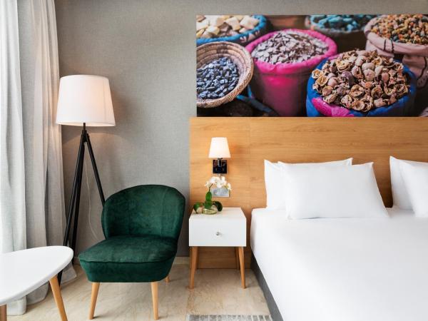 Mid Town Hotel Casablanca : photo 4 de la chambre chambre double supérieure