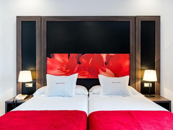 Hotel Sevilla : photo 5 de la chambre chambre lits jumeaux avec balcon