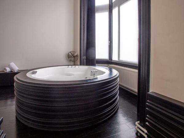 B&B Suites FEEK : photo 7 de la chambre suite lit king-size