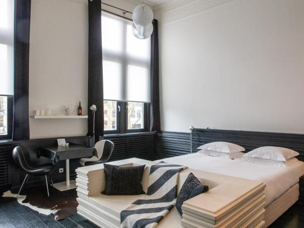 B&B Suites FEEK : photo 2 de la chambre suite lit king-size