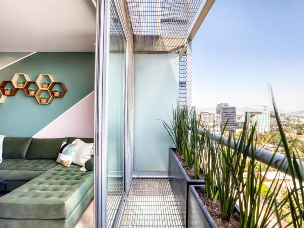 ULIV Polanco : photo 2 de la chambre appartement avec balcon