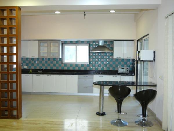 Swan Suites Madhapur : photo 4 de la chambre appartement avec balcon