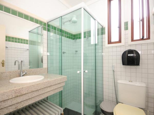 Che Lagarto Hostel Búzios : photo 2 de la chambre lit superposé dans dortoir mixte