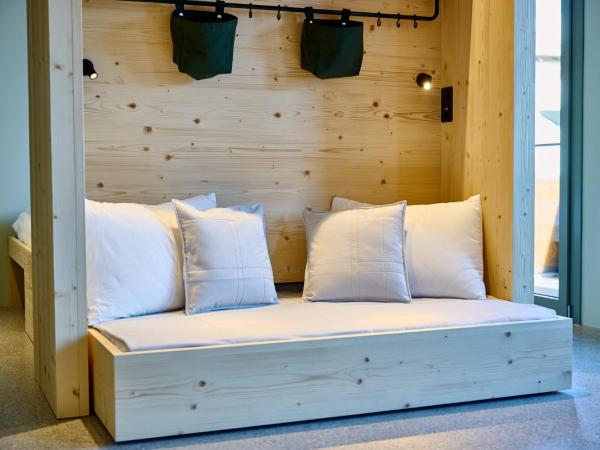 Apart Hotel Adelboden am Dorfplatz : photo 4 de la chambre comfort mountain loft apartment