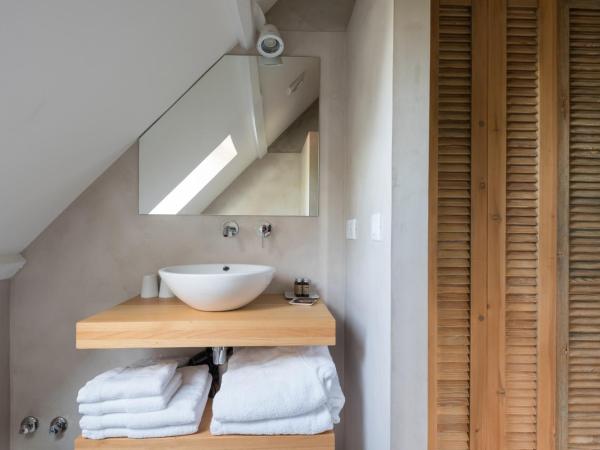 La Maison du Môle : photo 5 de la chambre chambre double - vue sur jardin