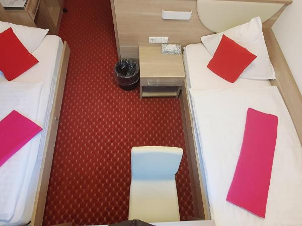 Aparthotel Wangener Landhaus : photo 4 de la chambre chambre lits jumeaux