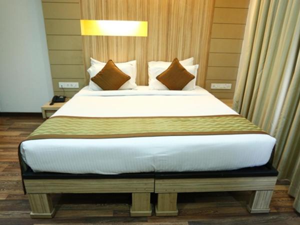 Hotel City Centre Residency : photo 3 de la chambre chambre lit queen-size deluxe