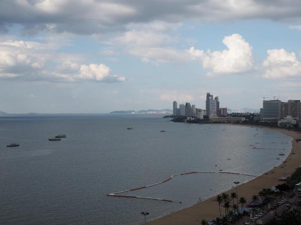 Hermann Hotel Pattaya - SHA Extra Plus : photo 7 de la chambre chambre double deluxe avec balcon - vue sur mer