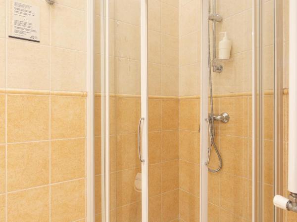 Budapest Panorama Central : photo 4 de la chambre chambre simple standard - bâtiment annexe