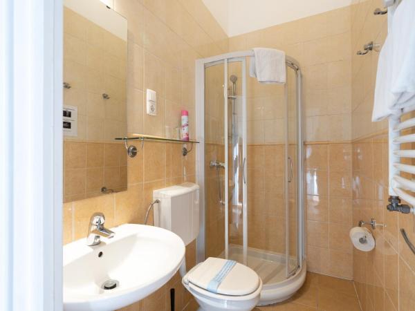 Budapest Panorama Central : photo 5 de la chambre chambre double standard